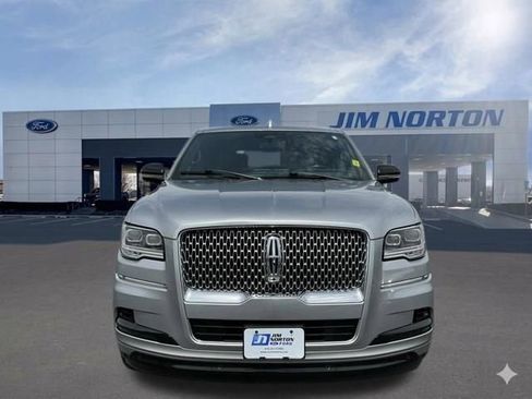 Used 2023 Lincoln Navigator Reserve AWD/4WD image 10
