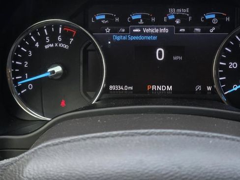 Used 2020 Ford Expedition XLT w/ Equipment Group 202A RWD image 26