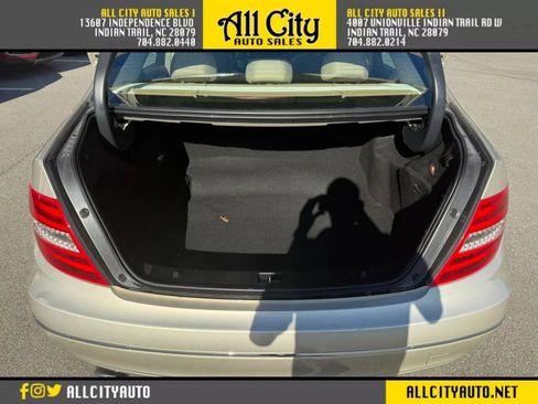 Used 2012 Mercedes-Benz C 250 Sedan image 34