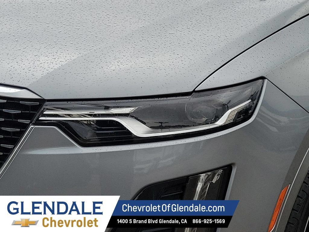 Used 2024 Cadillac XT6 Premium Luxury FWD image 17