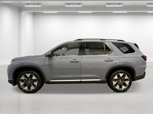 New 2026 Honda Pilot Touring image 6