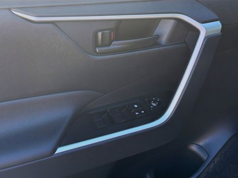 Used 2025 Toyota RAV4 LE image 16