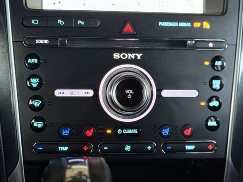 Used 2018 Ford Explorer Limited w/ Equipment Group 301A image 42