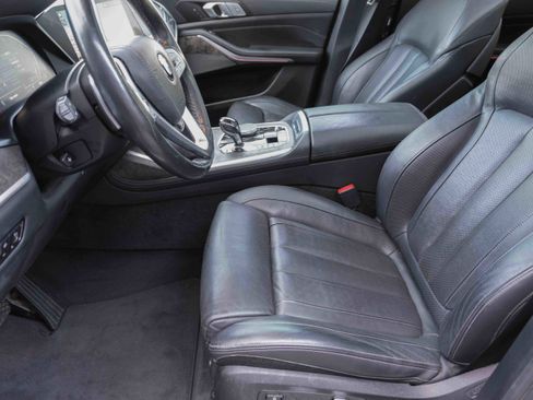 Used 2020 BMW X7 xDrive40i w/ Premium Package image 12