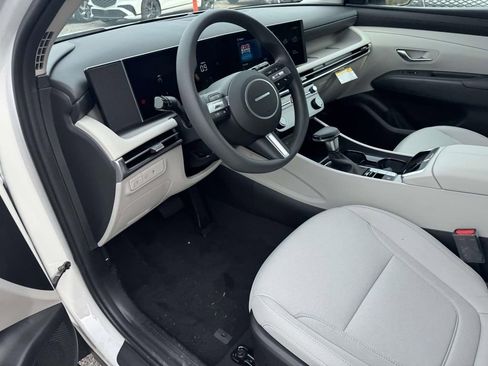 New 2026 Hyundai Tucson SEL image 14