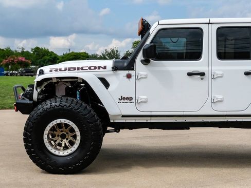 Used 2020 Jeep Gladiator Rubicon AWD/4WD image 12