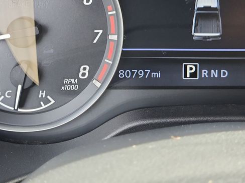 Used 2021 Nissan Titan SV w/ SV Convenience Package AWD/4WD image 20