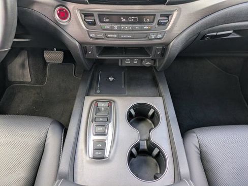 Certified 2025 Honda Ridgeline RTL image 19