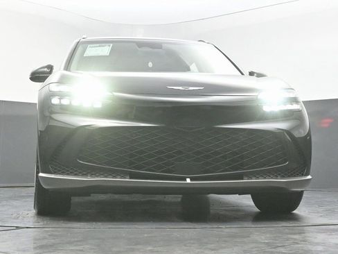 Used 2024 Genesis GV60 RWD image 54