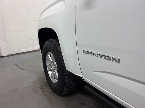 Used 2019 GMC Canyon 2WD Crew Cab image 19