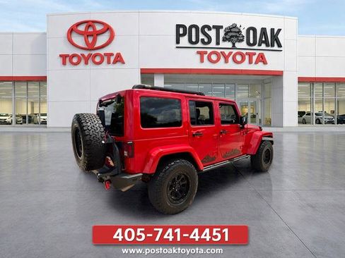 Used 2014 Jeep Wrangler Unlimited Rubicon AWD/4WD image 5