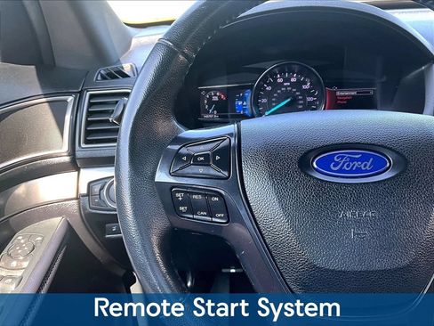 Used 2019 Ford Explorer XLT w/ Equipment Group 202A AWD/4WD image 15