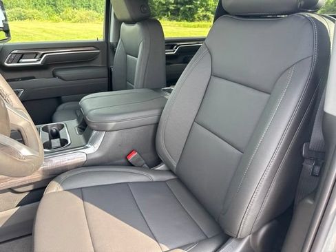 New 2026 Chevrolet Silverado 2500 LTZ w/ LTZ Plus Package AWD/4WD image 19