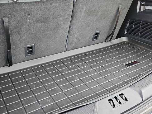 Used 2025 Ford Explorer Active w/ Active Comfort Package image 11