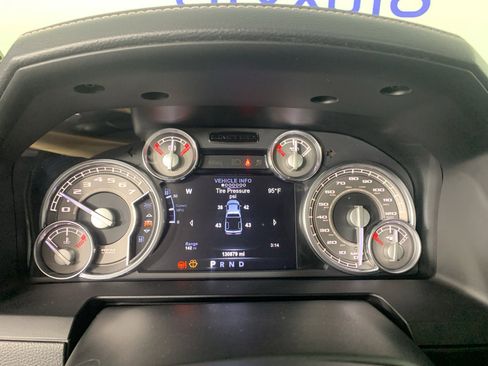 Used 2017 RAM 1500 Limited image 23