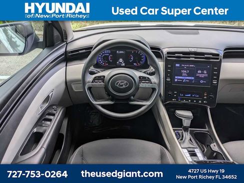 Certified 2024 Hyundai Tucson SEL FWD image 19