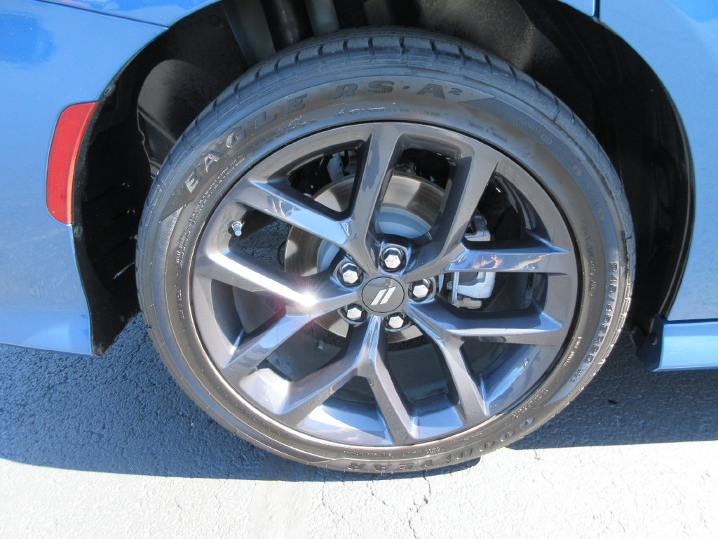 Used 2023 Dodge Charger GT w/ Plus Group RWD image 9