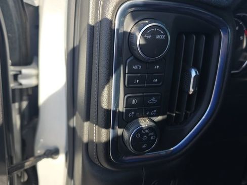 Used 2022 Chevrolet Silverado 2500 LT w/ All Star Edition image 15