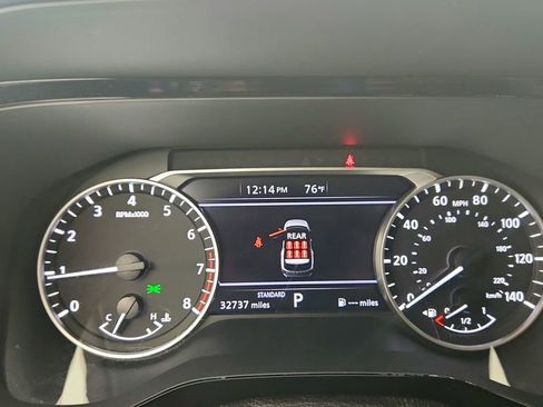 Used 2025 Nissan Pathfinder SV image 17