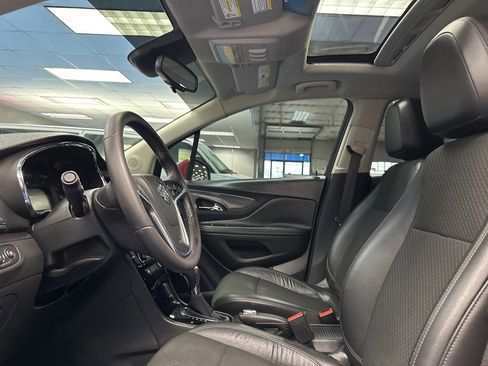 Used 2017 Buick Encore Sport Touring image 22