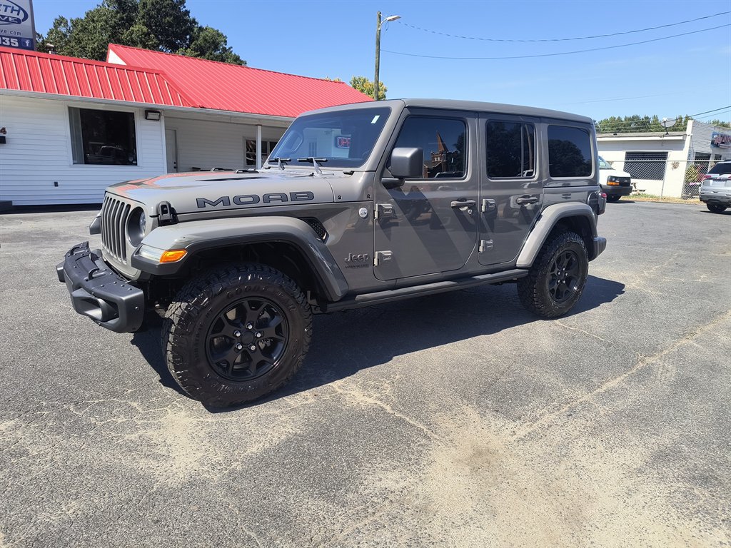 Used 2019 Jeep Wrangler Unlimited Sahara w/ Quick Order Package 24M Moab AWD/4WD image 1