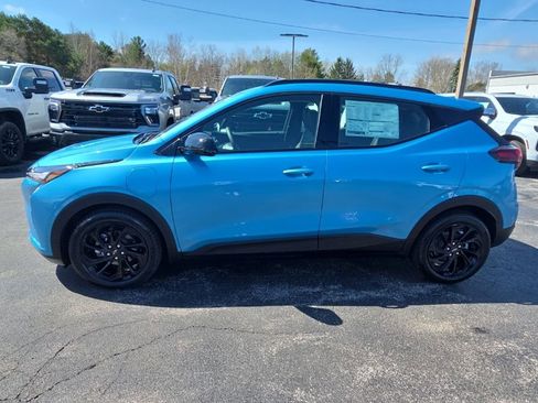 New 2027 Chevrolet Bolt RS FWD image 4