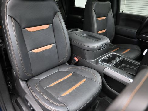 Used 2022 GMC Sierra 2500 AT4 w/ AT4 Premium Plus Package AWD/4WD image 40