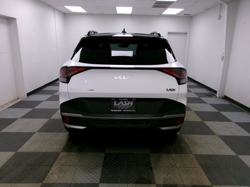 Used 2024 Kia Sportage X-Pro image 14