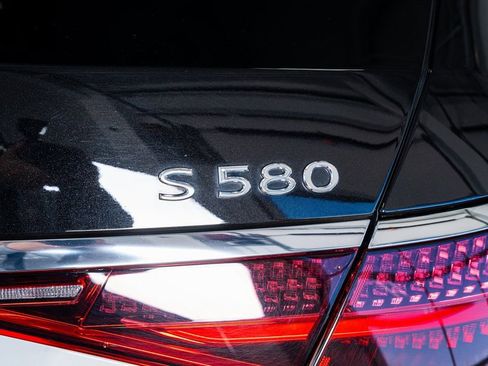 Used 2022 Mercedes-Benz Maybach S 580 4MATIC image 28