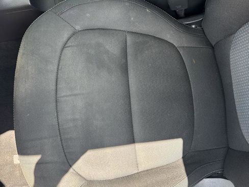 Used 2019 Kia Soul + FWD image 32