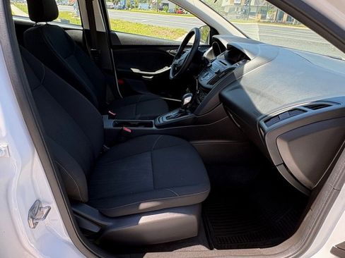 Used 2016 Ford Focus S FWD image 4