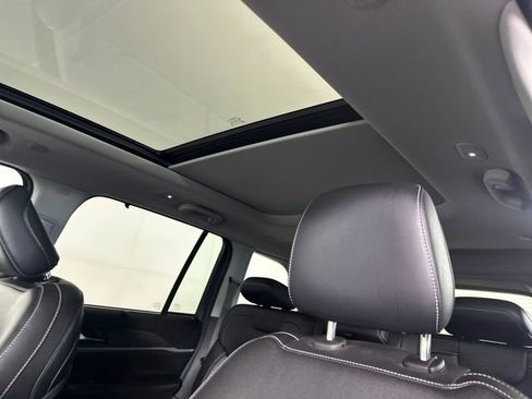 Used 2023 Jeep Grand Cherokee 30th Anniversary image 12