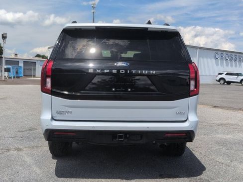Certified 2025 Ford Expedition Max Active AWD/4WD image 5