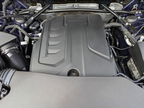 New 2025 Audi Q5 Premium Plus image 36