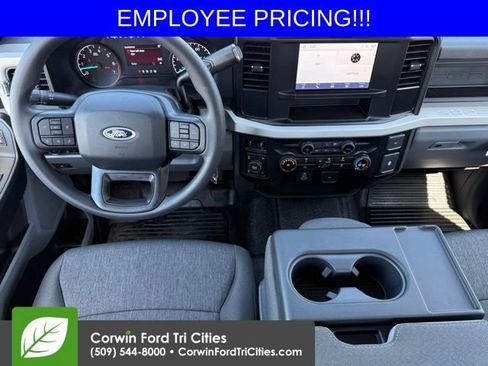 New 2026 Ford F250 XL w/ XL Chrome Package AWD/4WD image 3