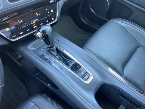 Used 2021 Honda HR-V EX-L image 25