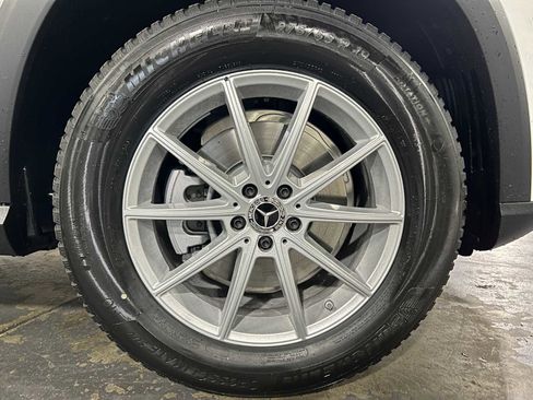 New 2026 Mercedes-Benz GLE 350 4MATIC image 9