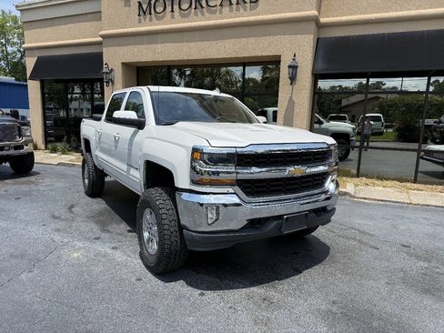 Used 2018 Chevrolet Silverado 1500 LT w/ All Star Edition AWD/4WD image 1