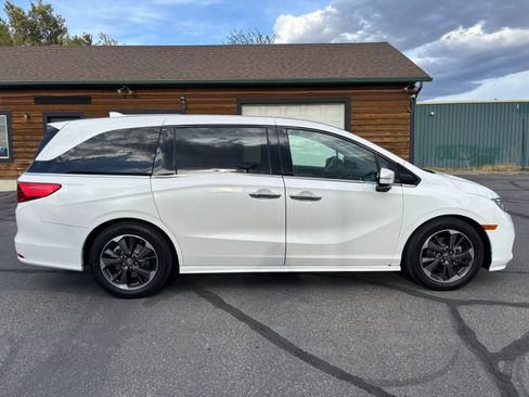 Used 2023 Honda Odyssey Elite image 8