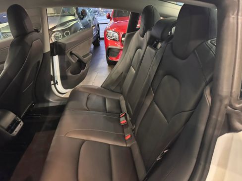 Used 2019 Tesla Model 3 Long Range image 19