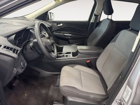 Used 2019 Ford Escape SE FWD image 7