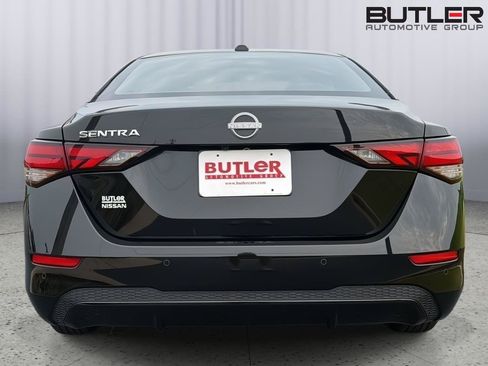 Used 2025 Nissan Sentra SV w/ All-Weather Package FWD image 5
