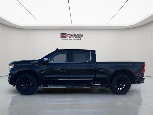 Used 2022 Chevrolet Silverado 1500 High Country w/ Max Trailering Package image 4