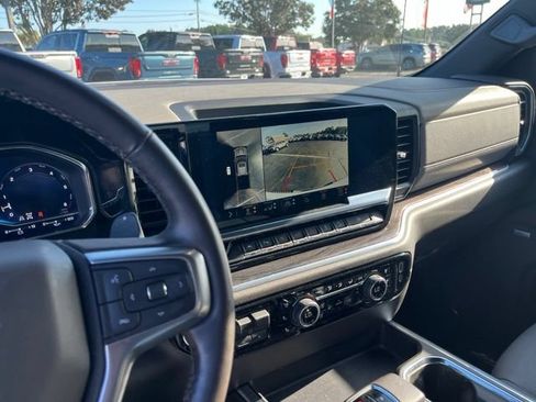Used 2024 Chevrolet Silverado 1500 LTZ w/ Z71 Off-Road Package AWD/4WD image 22