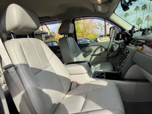 Used 2010 Chevrolet Silverado 2500 LTZ w/ Convenience Package image 38