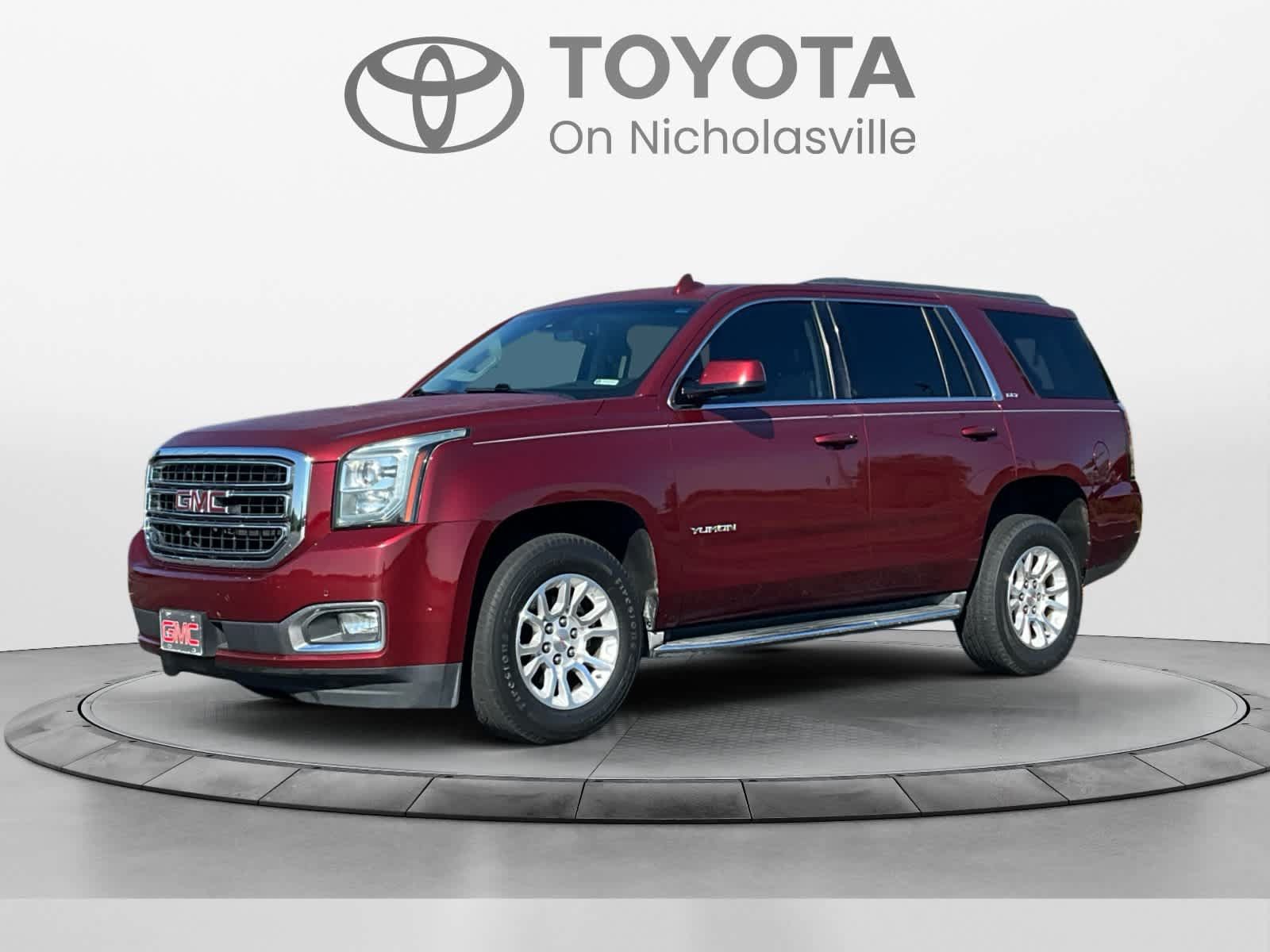 Used 2016 GMC Yukon SLT RWD image 1