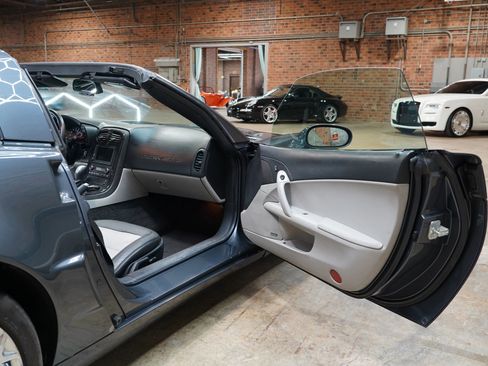 Used 2012 Chevrolet Corvette Grand Sport w/ 3LT Preferred Equipment Group image 42