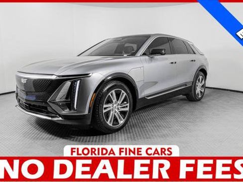 Used 2024 Cadillac Lyriq Tech RWD image 1