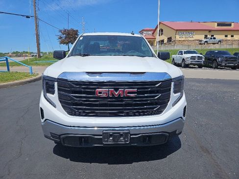 Used 2025 GMC Sierra 1500 Pro w/ Pro Value Package AWD/4WD image 4