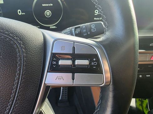 Used 2023 Kia Telluride SX Prestige X-Pro image 11